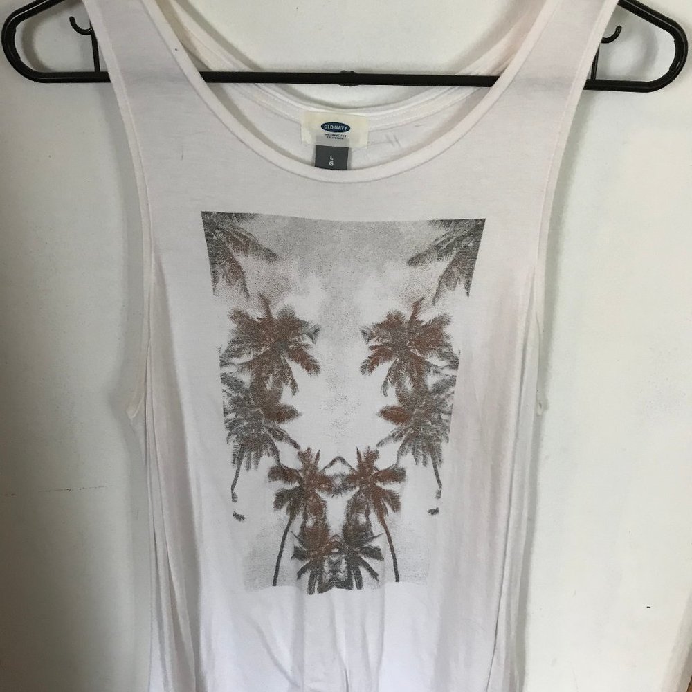 OLD NAVY WHITE PALM TREE SWOOP NECK TANK TOP LG